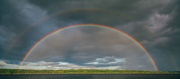 Rainbow-nursing